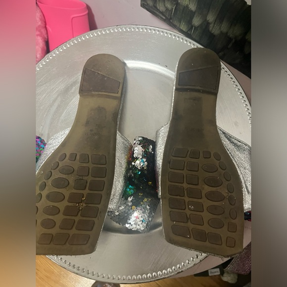 Pink Elephant sandals - Picture 4 of 6